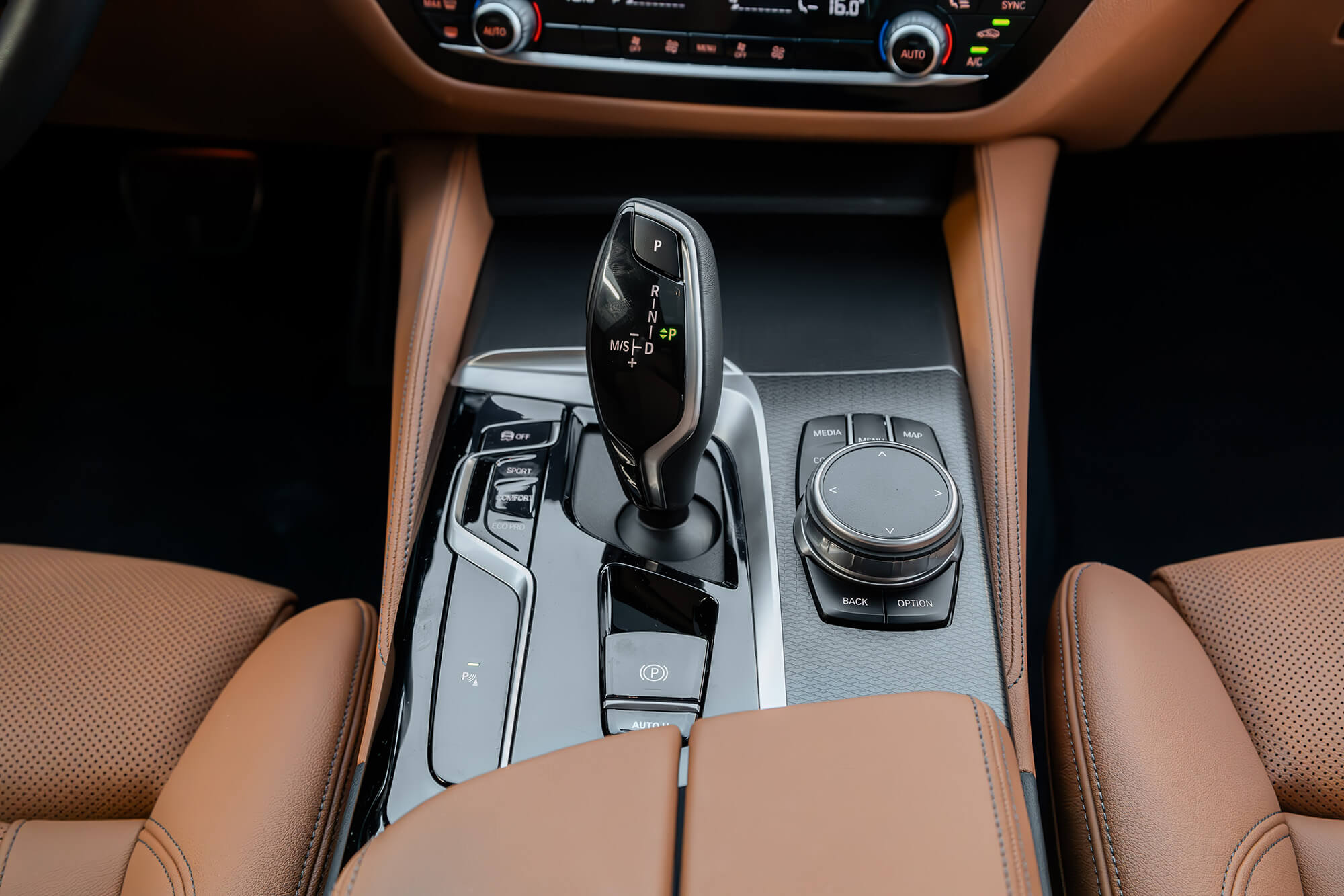 BMW 520i Black