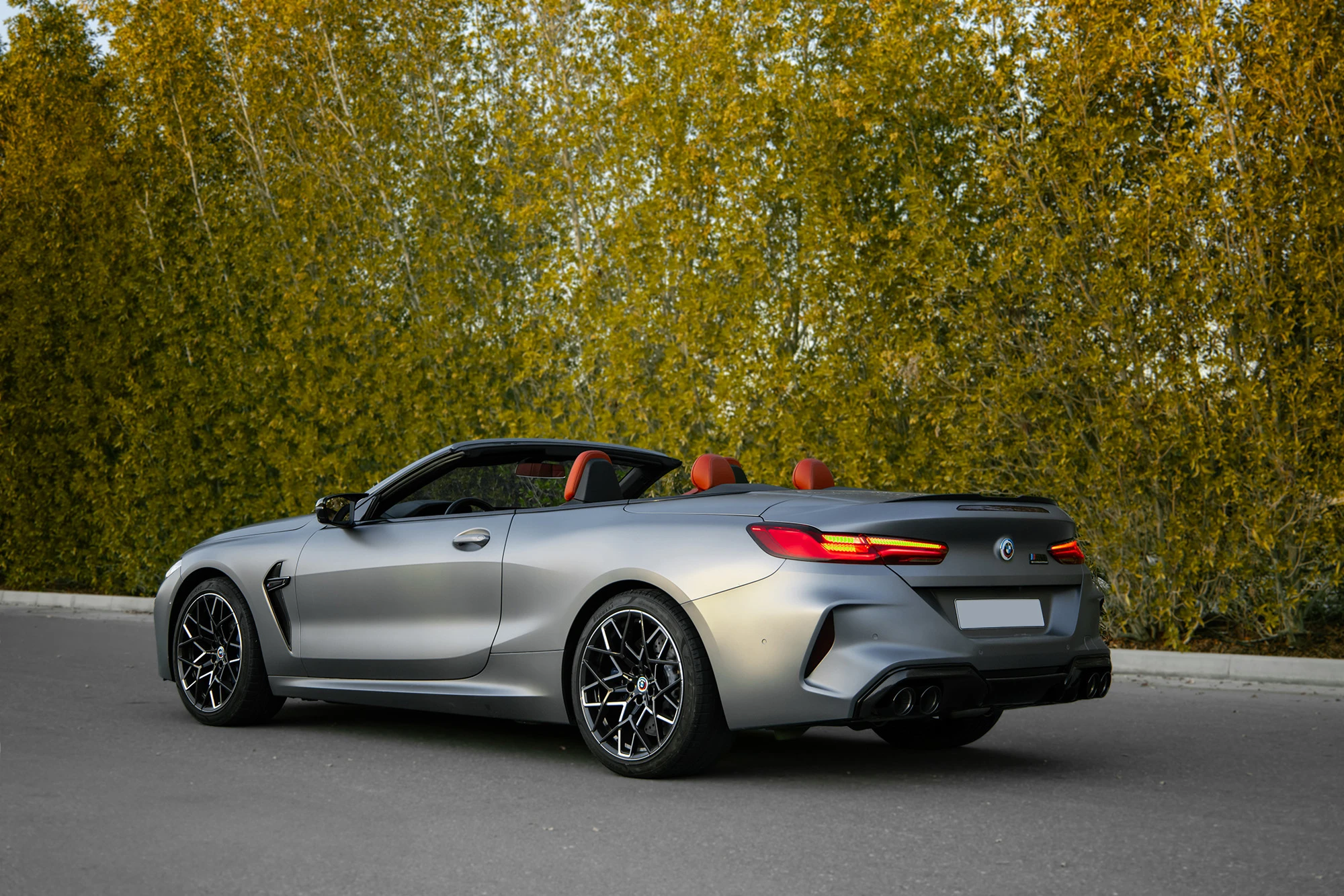 BMW M8 Competition Cabrio Grau Matt BMW M8 Competition Cabrio Grau Matt
