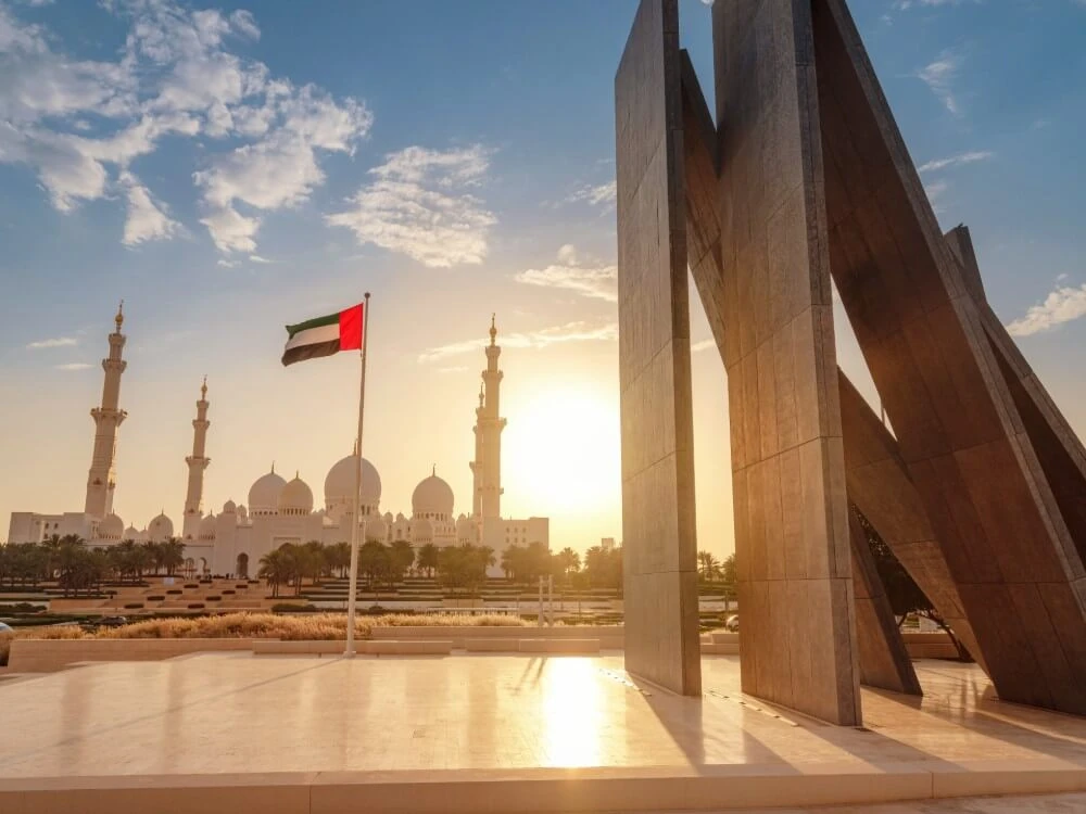 Wie reise ich von Abu Dhabi nach Dubai?