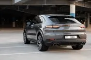 Porsche Cayenne Gri
