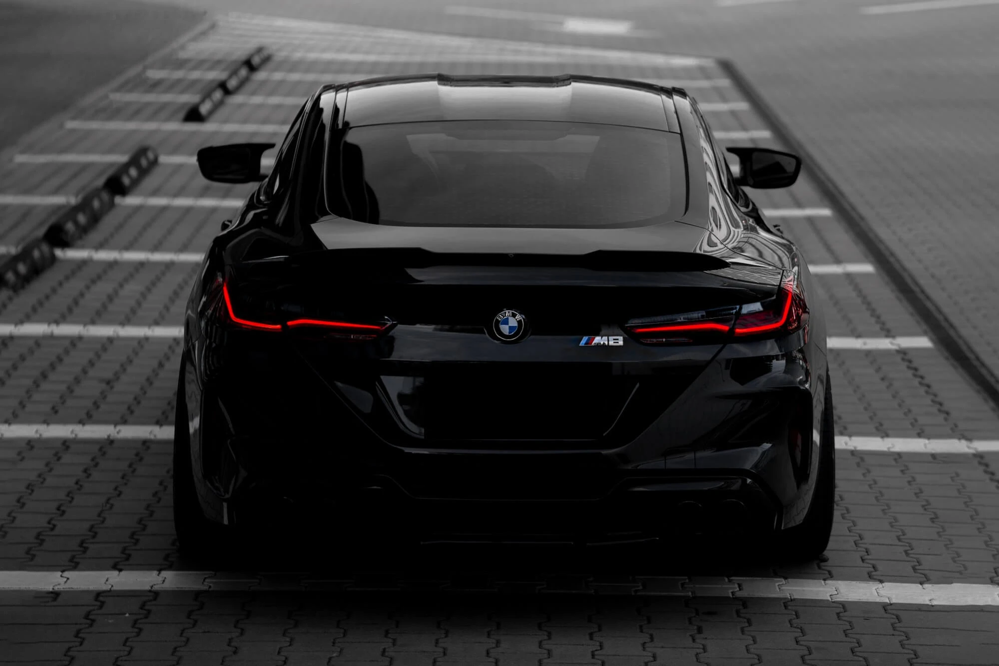 BMW M8 Noir