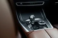 BMW X7 כחול כהה BMW X7 כחול כהה