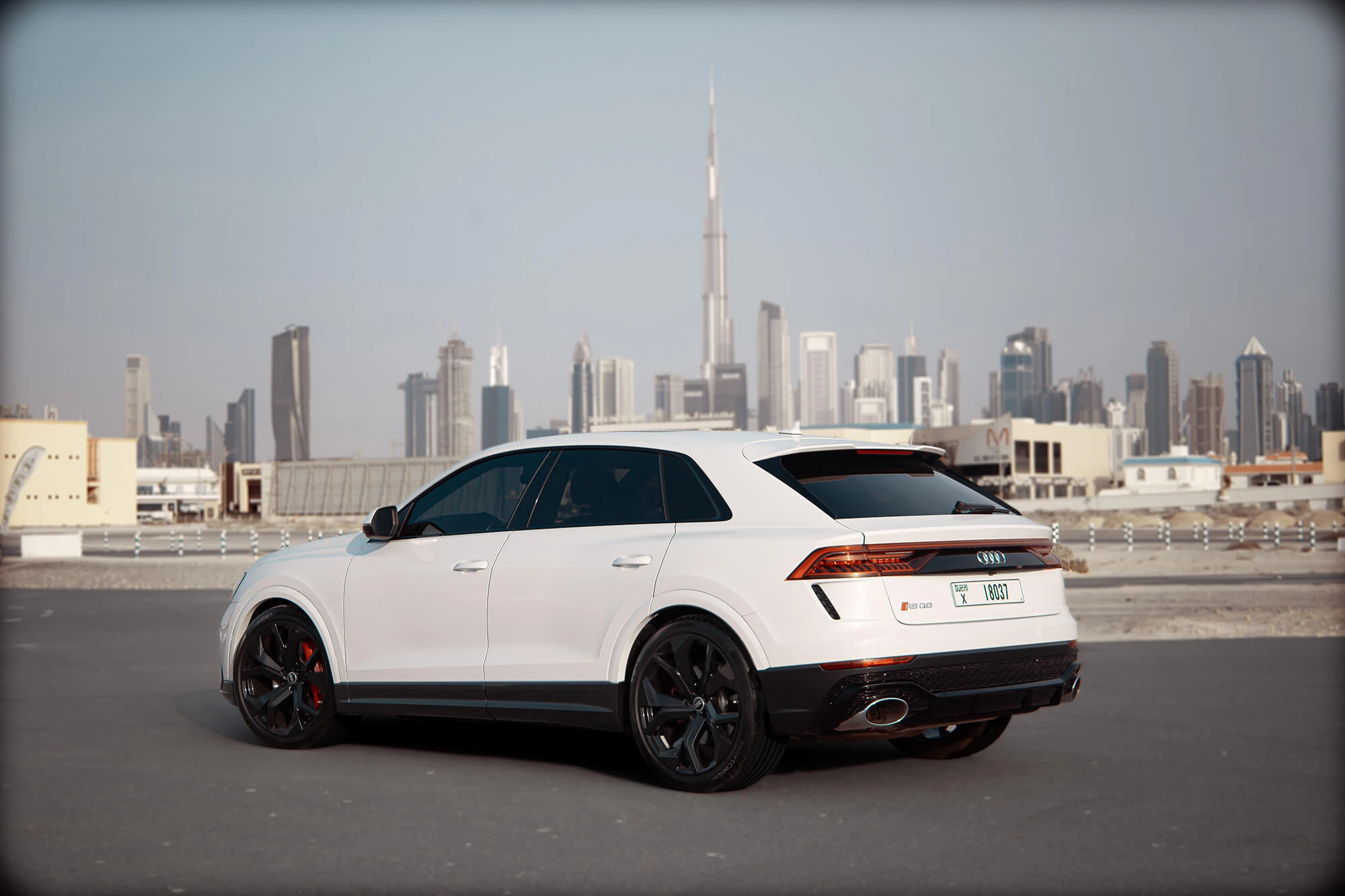 Audi RSQ8 Hvid