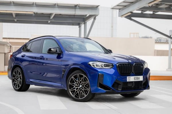 BMW X4M Competition Bleu foncé