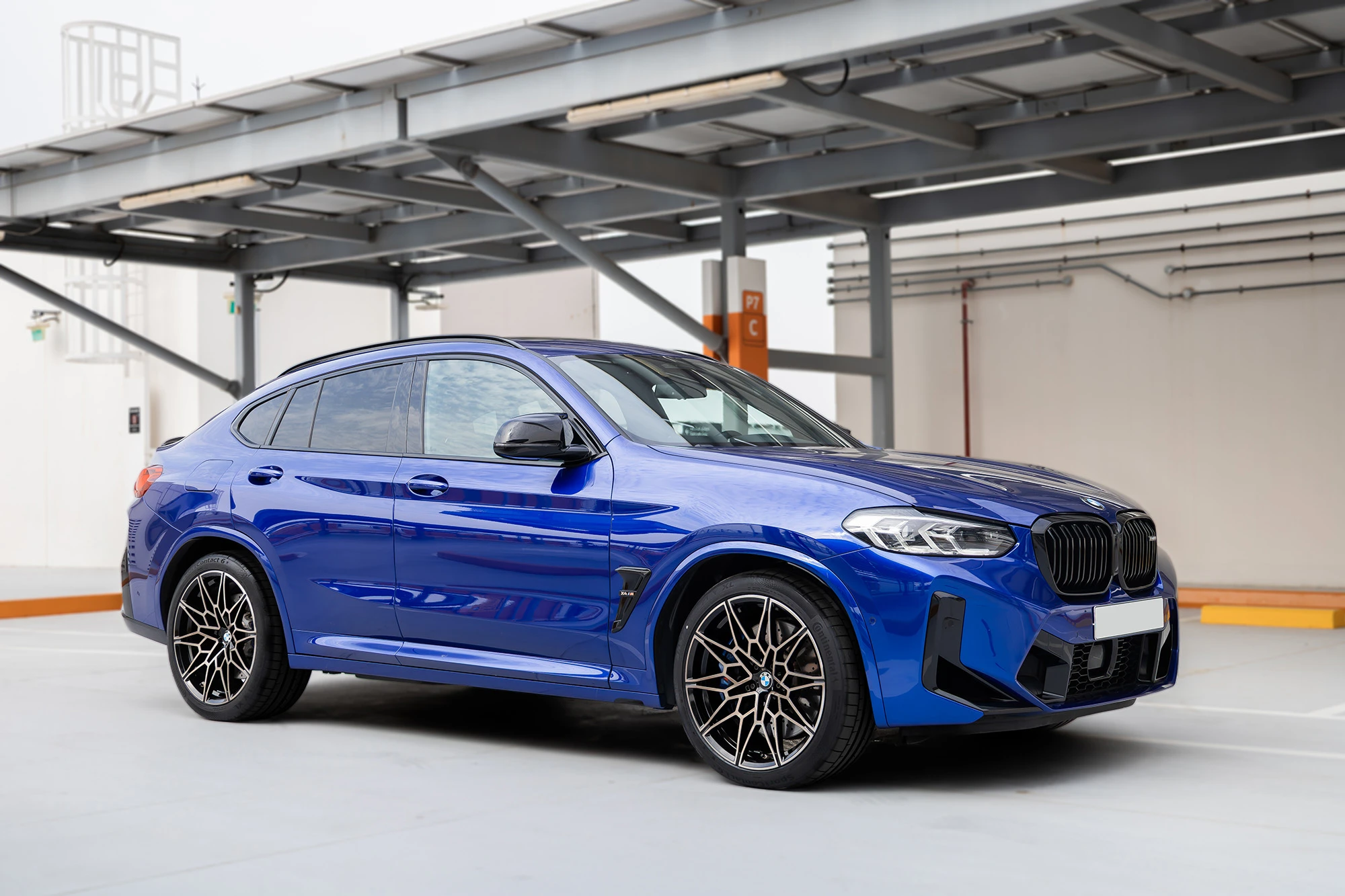 BMW X4M Competition Dark Blue BMW X4M Competition Dark Blue