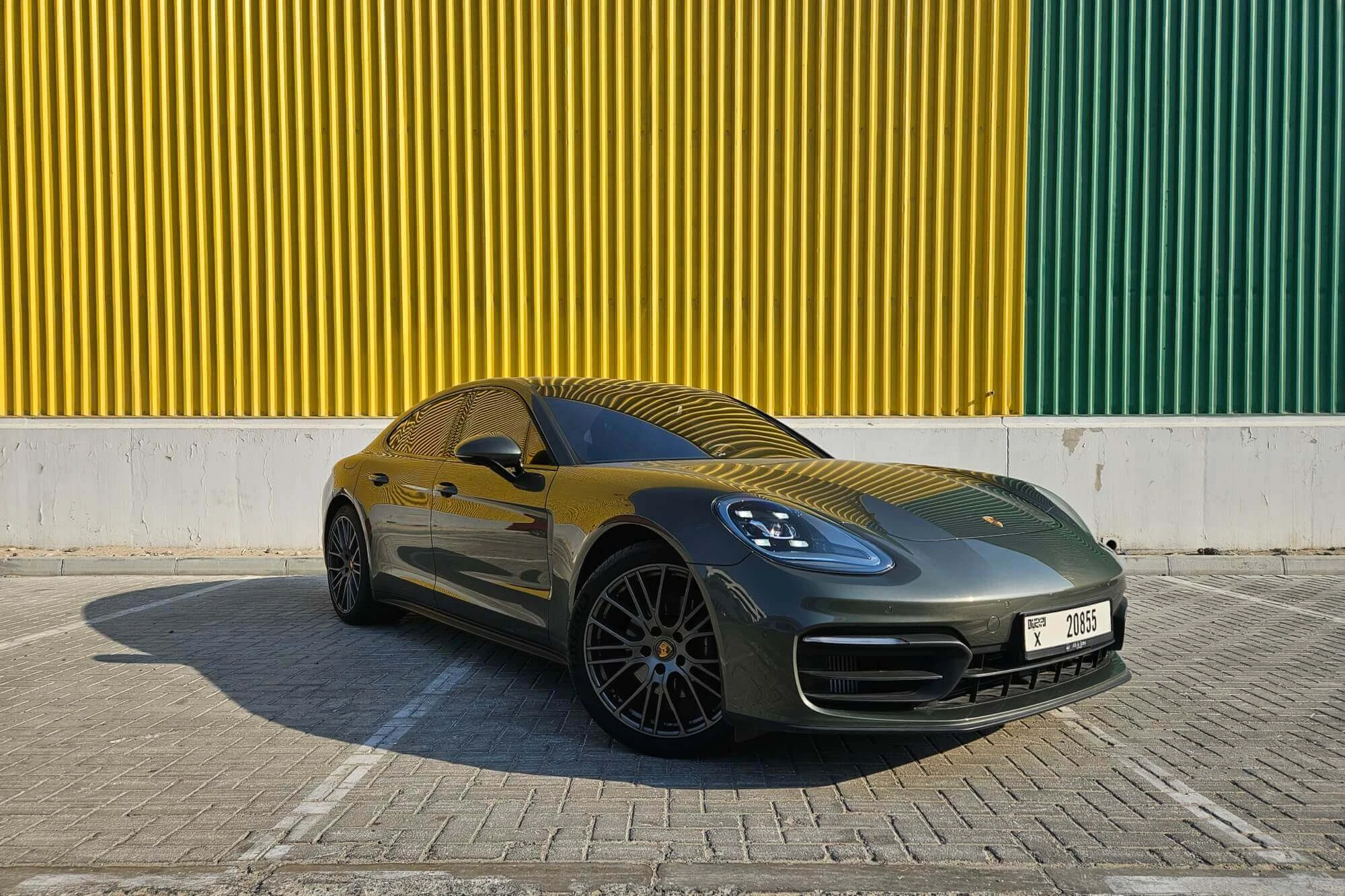 Porsche Panamera Grau