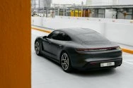 Porsche Taycan Grigio Opaco
