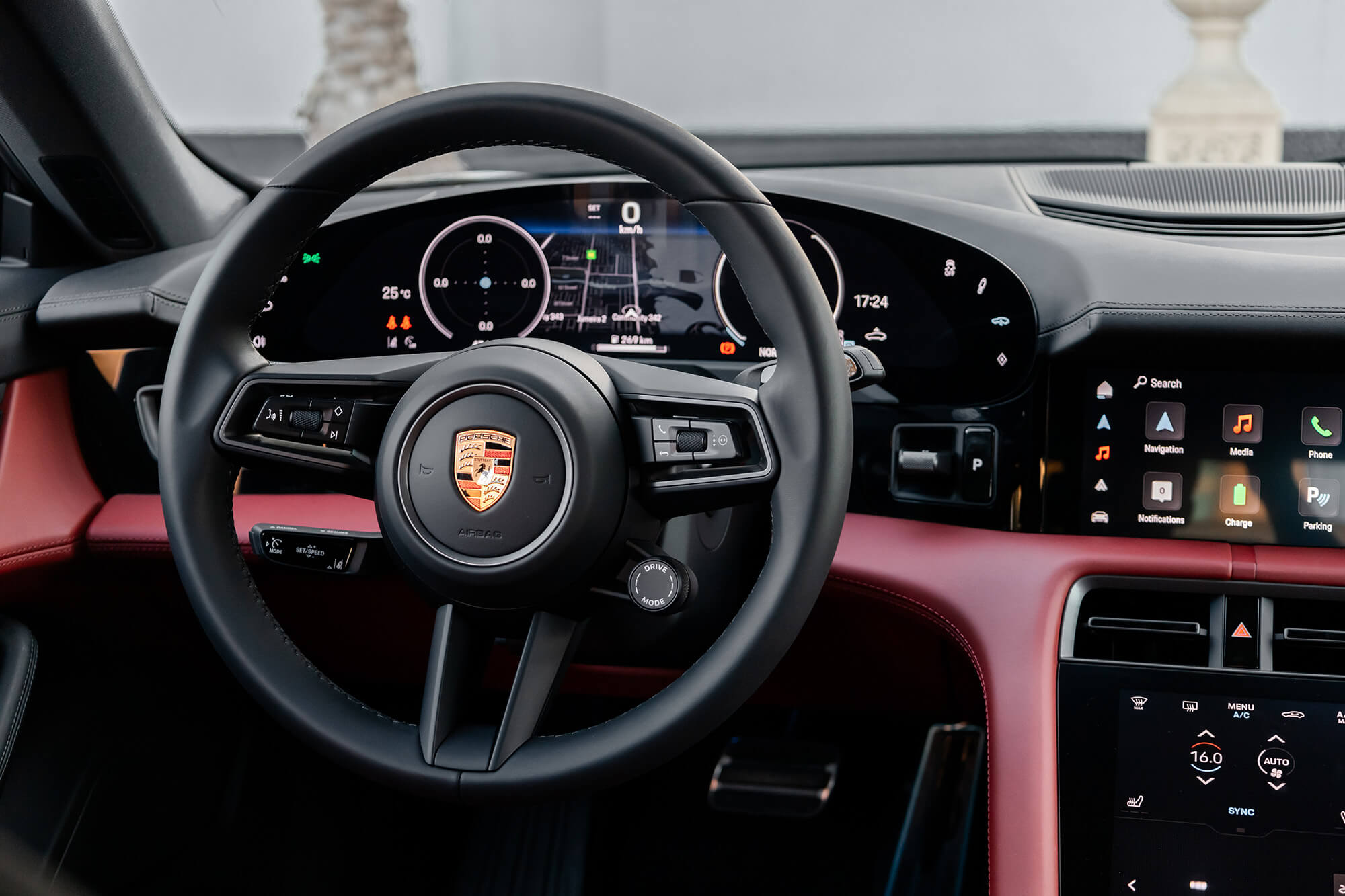 Porsche Taycan Grigio Opaco