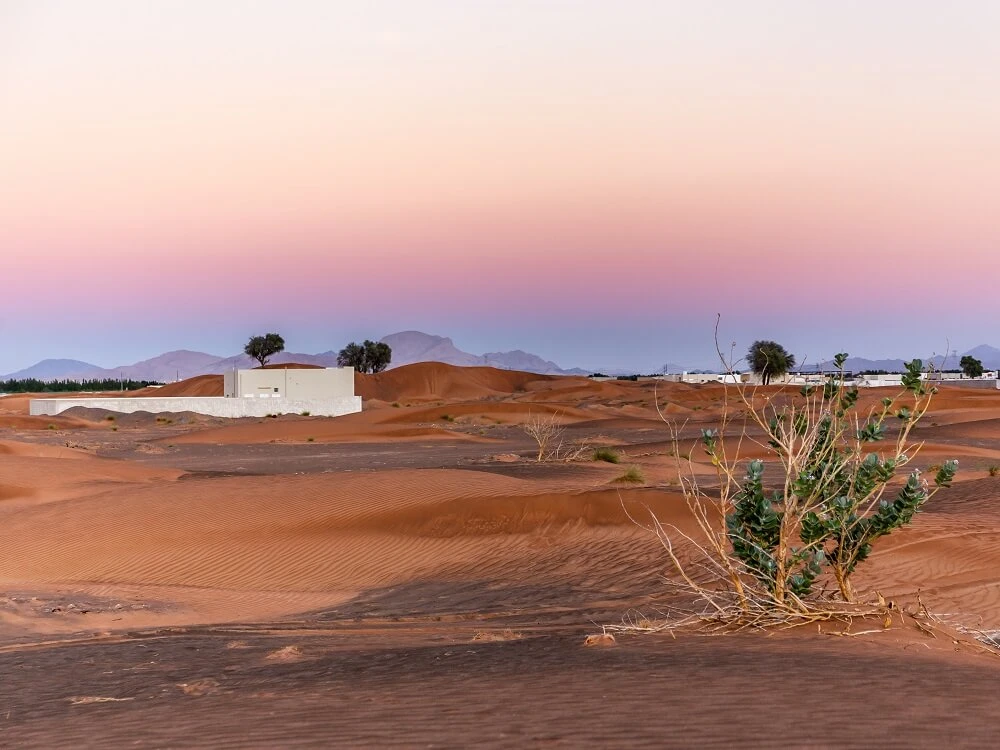 Spökstaden Al Madam - öde attraktion i Dubai