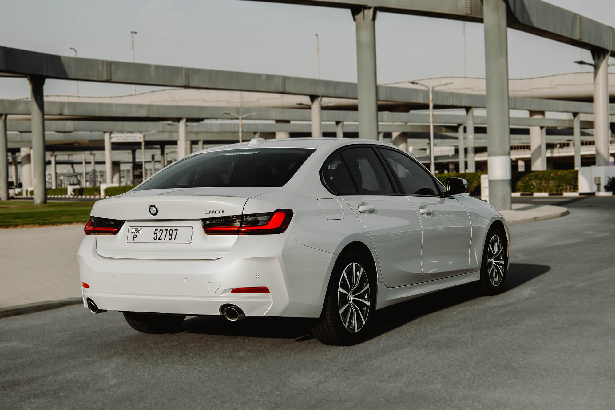 BMW 318i White