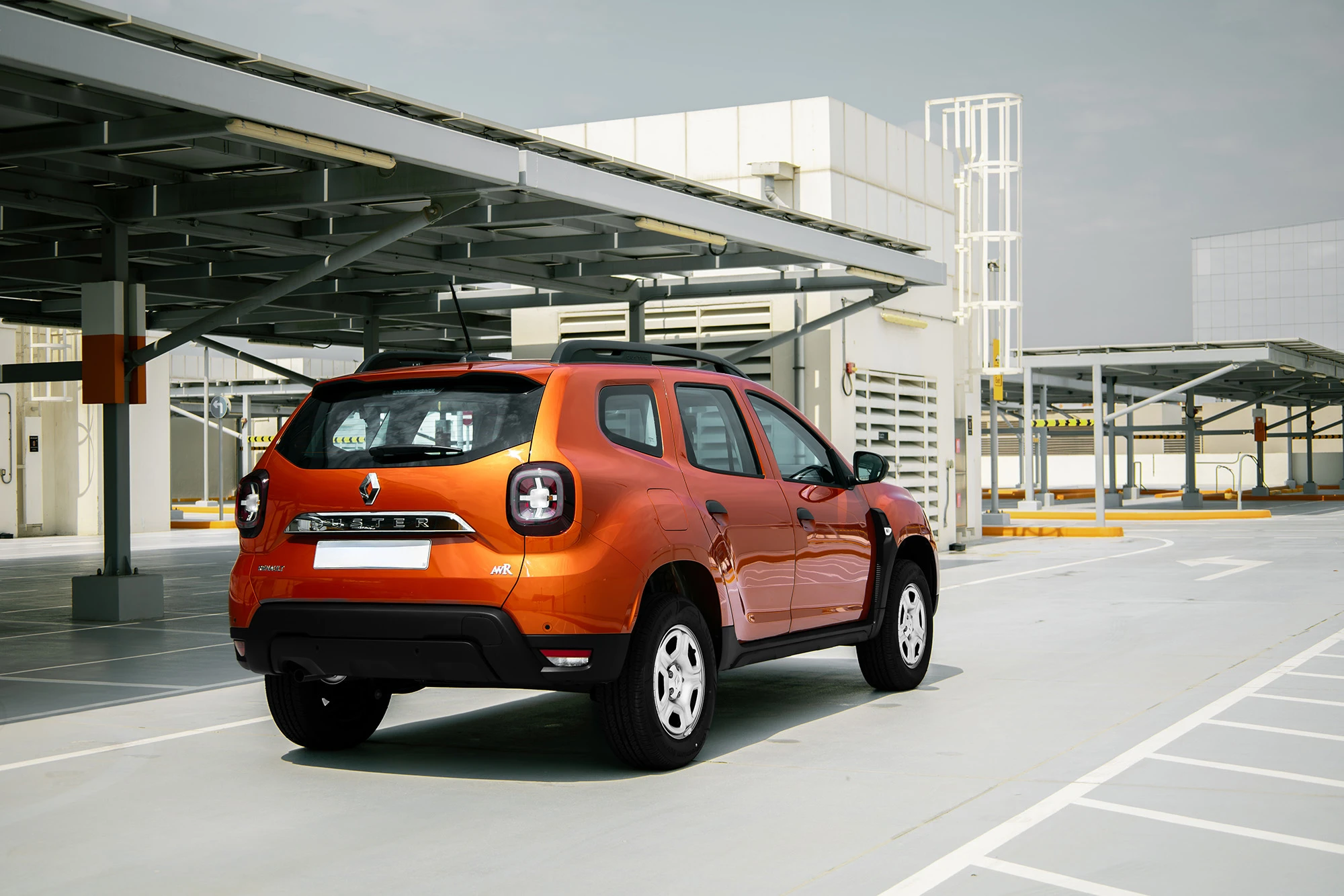 Renault Duster оранжевый