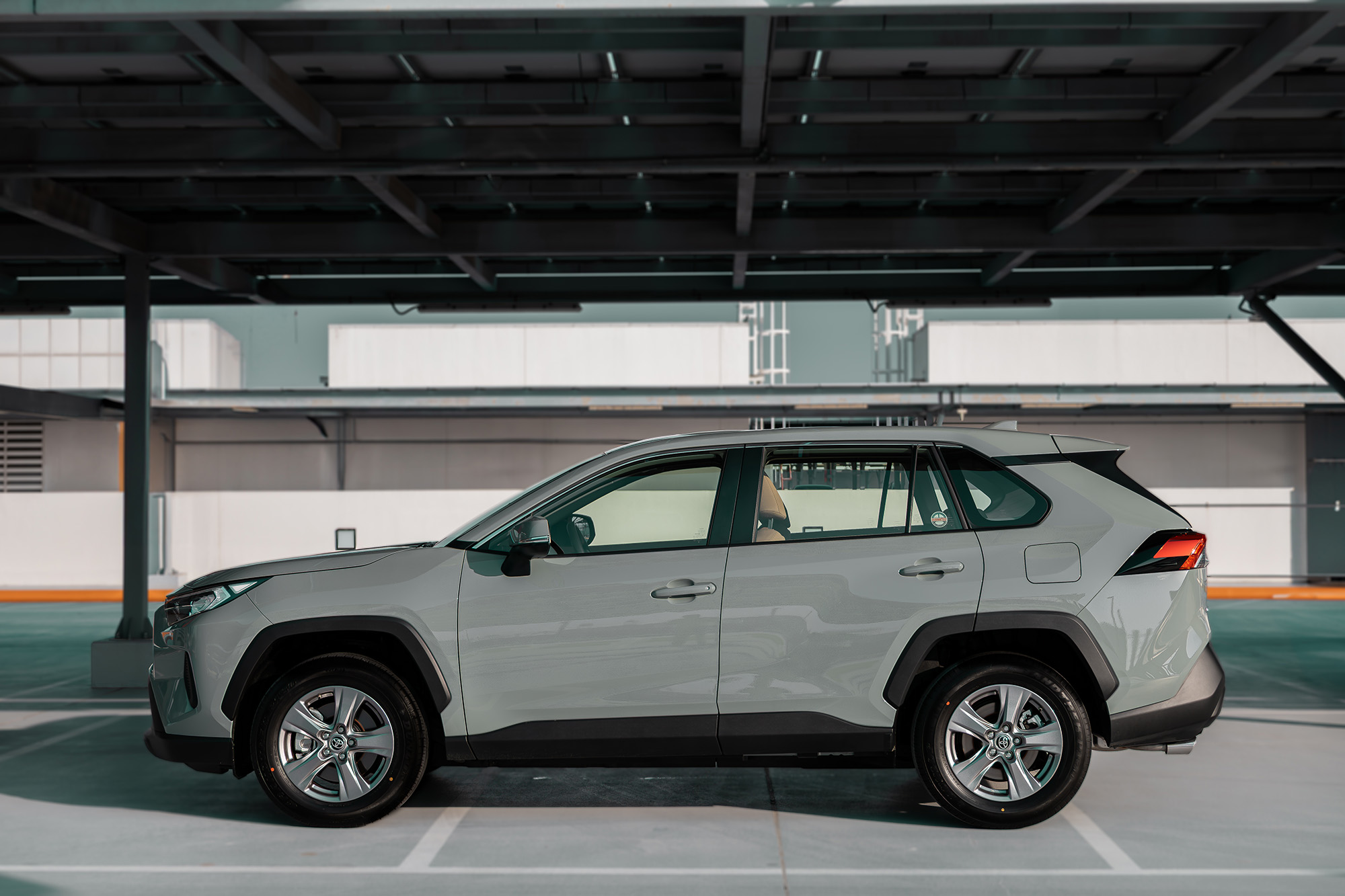 Toyota RAV4 Urban Khaki Toyota RAV4 Urban Khaki