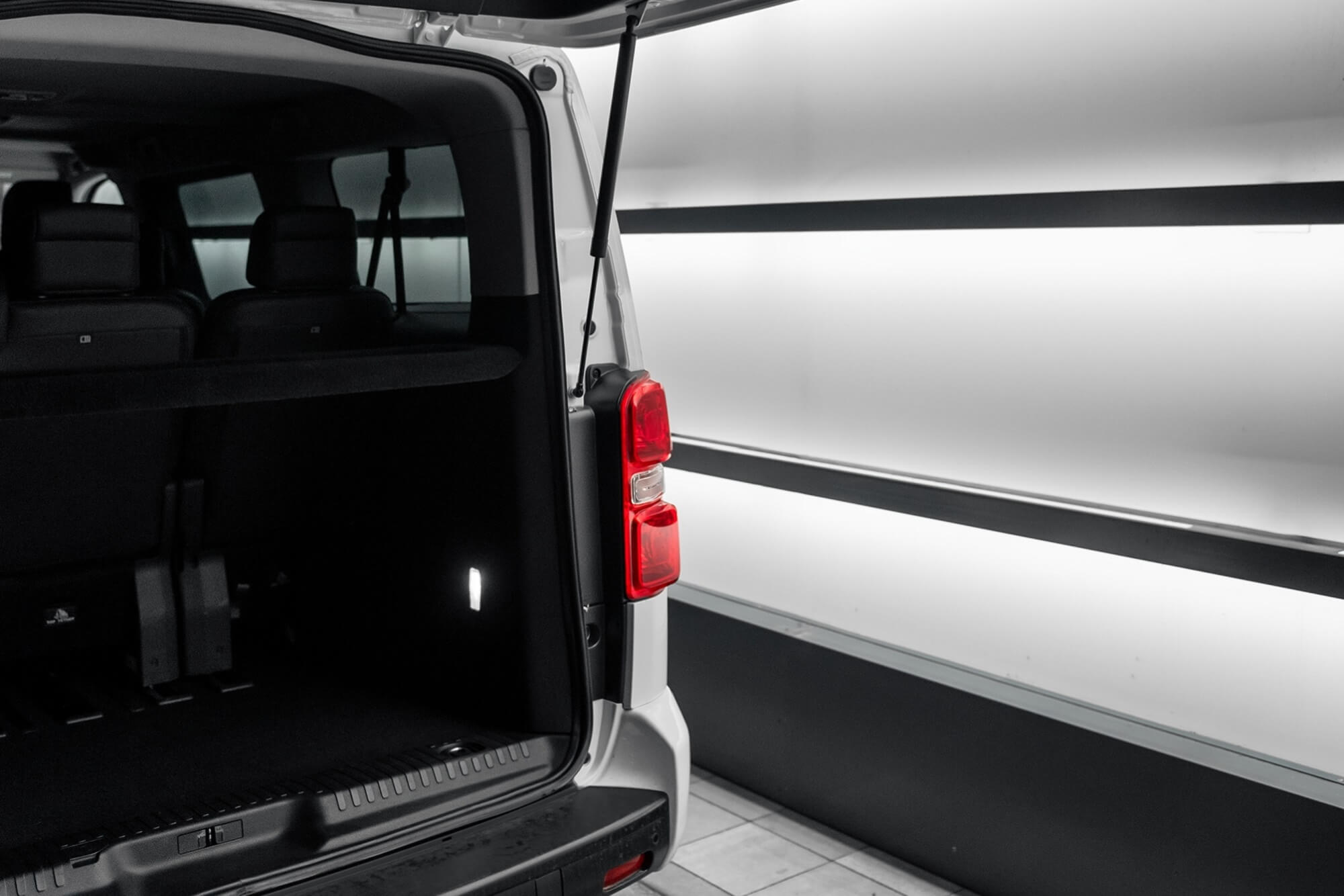 Opel Vivaro Wit