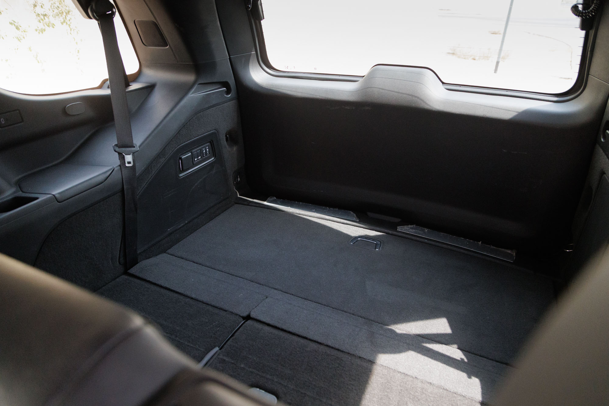 Cadillac Escalade White