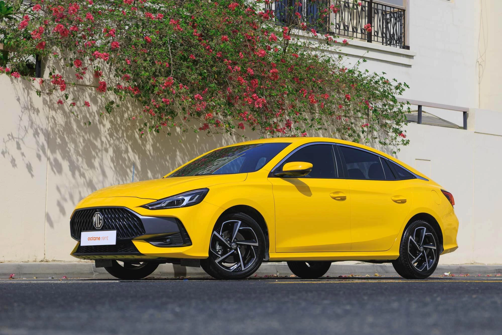 MG GT Yellow