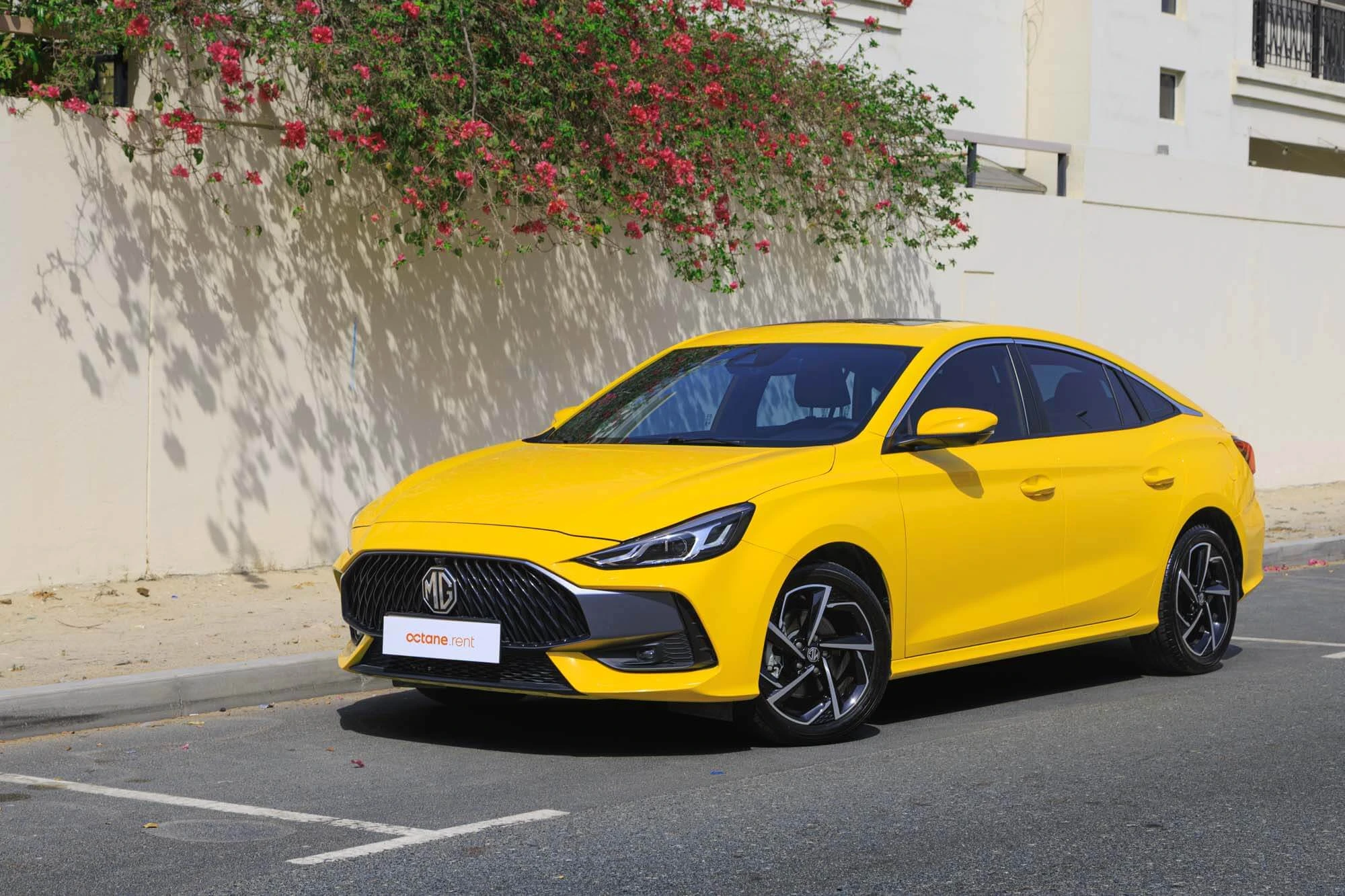 MG GT Yellow