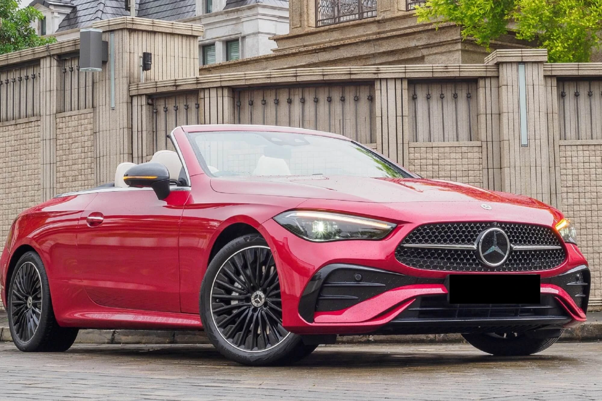 Mercedes-Benz CLE-Class 200 Red