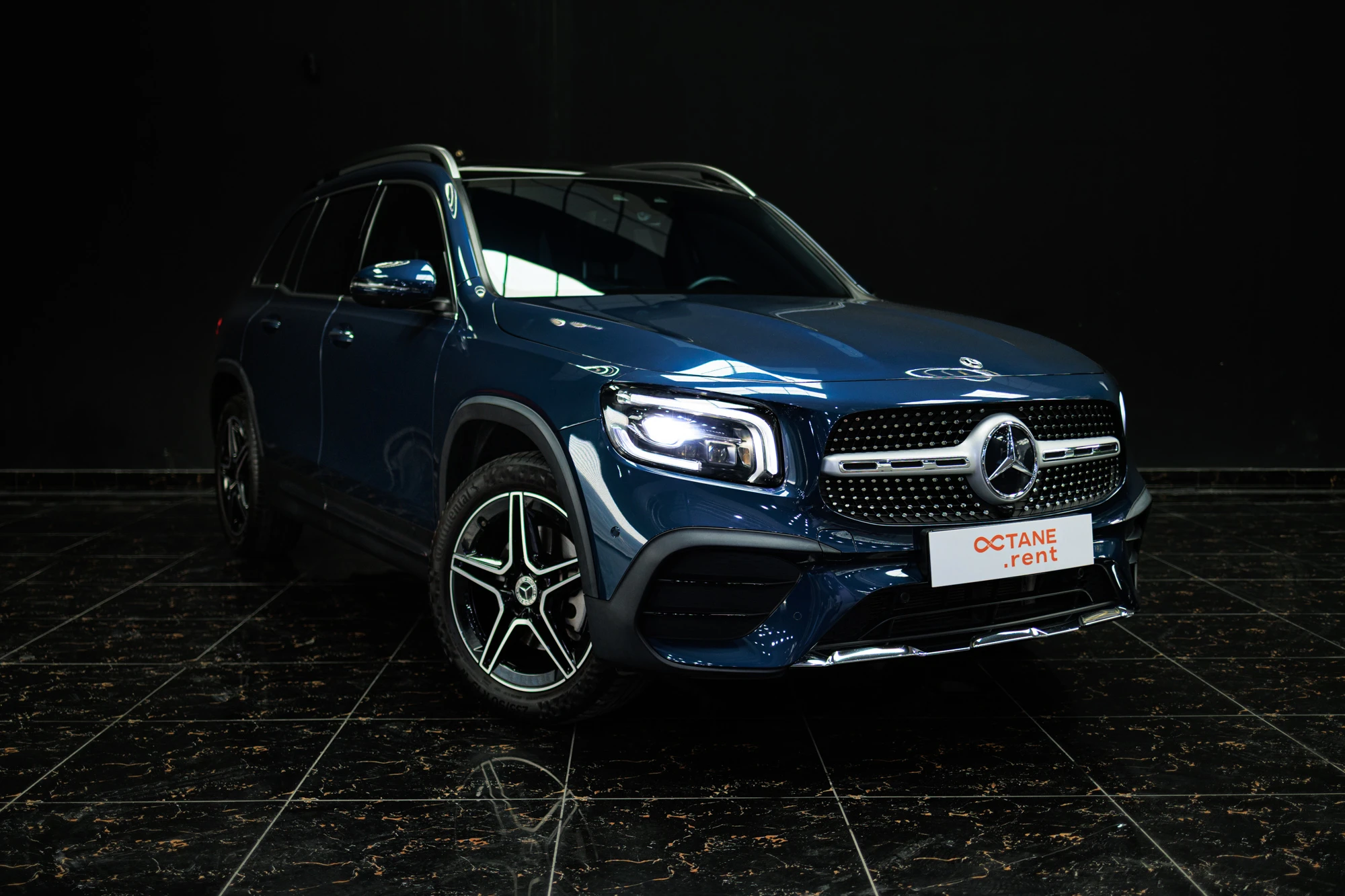 Mercedes GLB 250 Azul