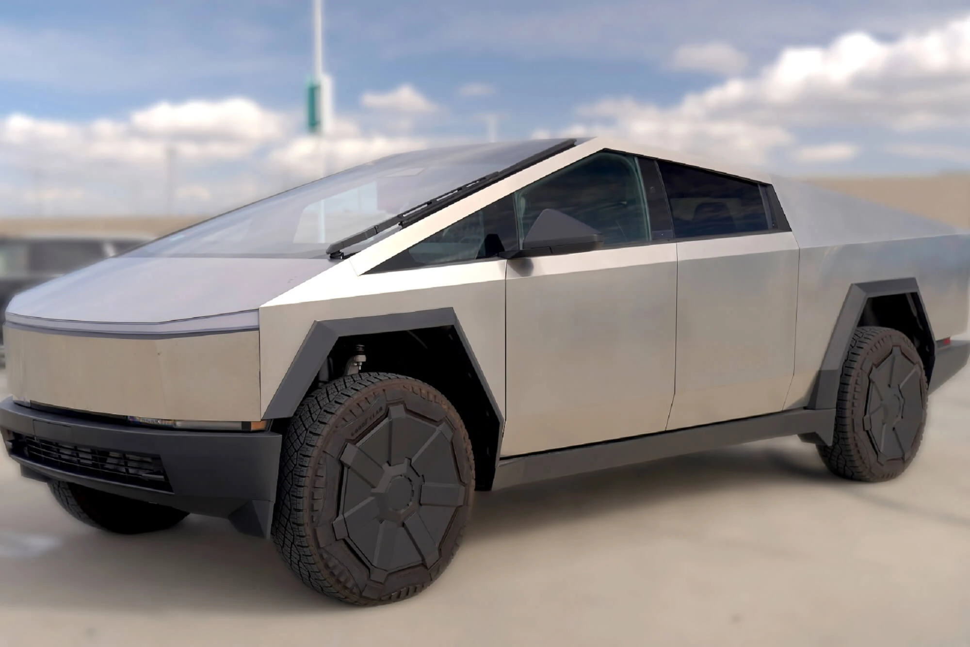 Tesla Cybertruck Silver
