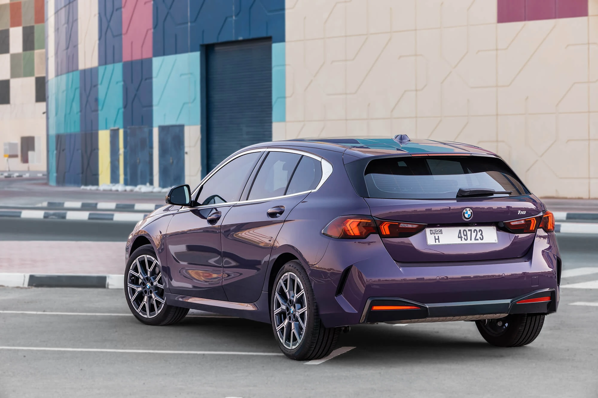 BMW 118i Neue Generation Lila