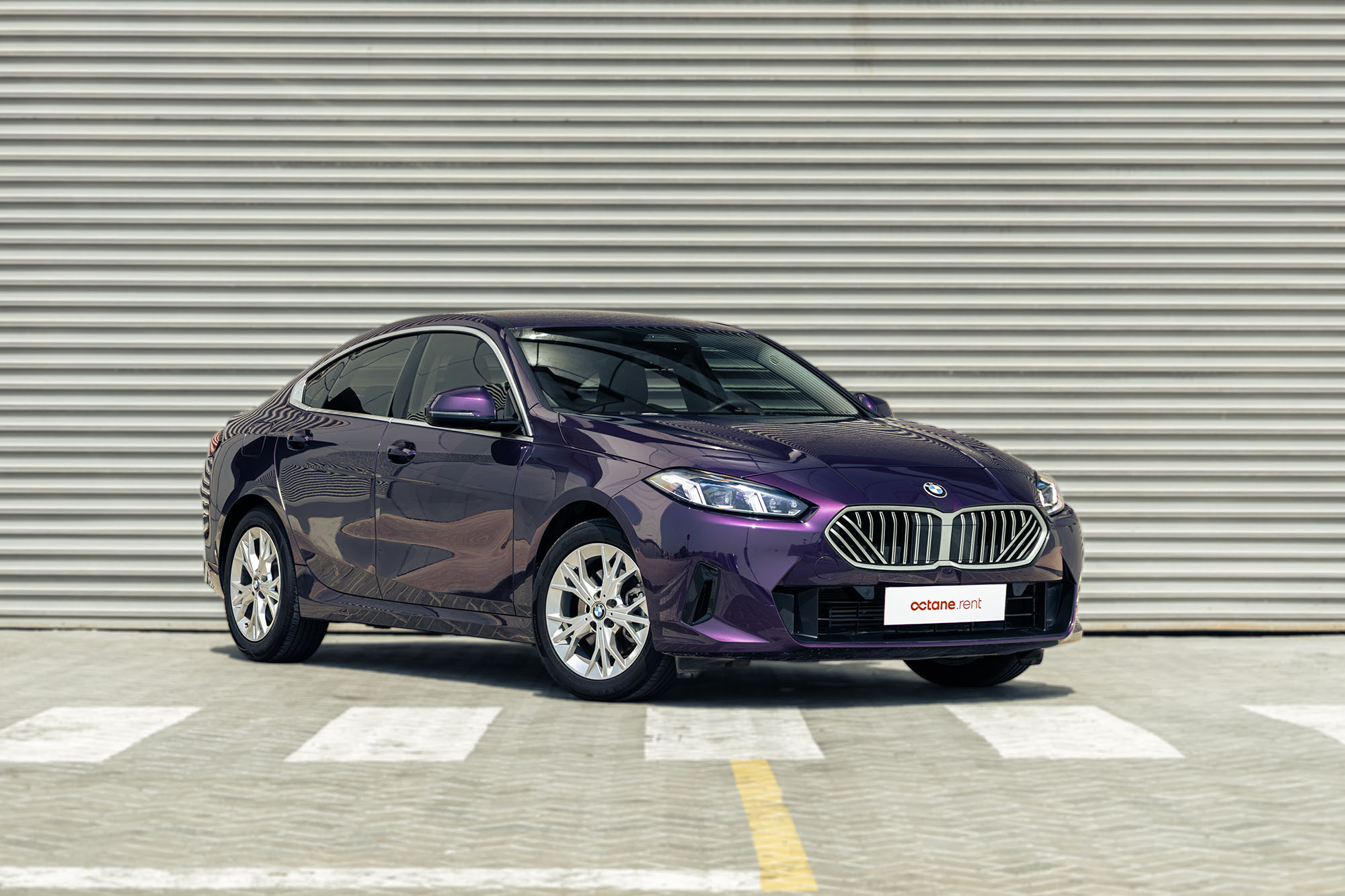 BMW 218i Neue Generation Lila