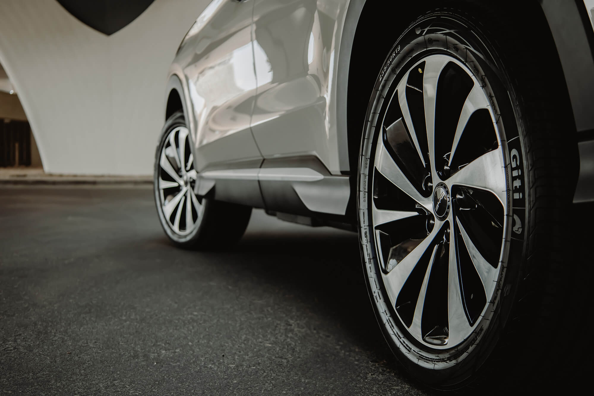 BYD Song Grey