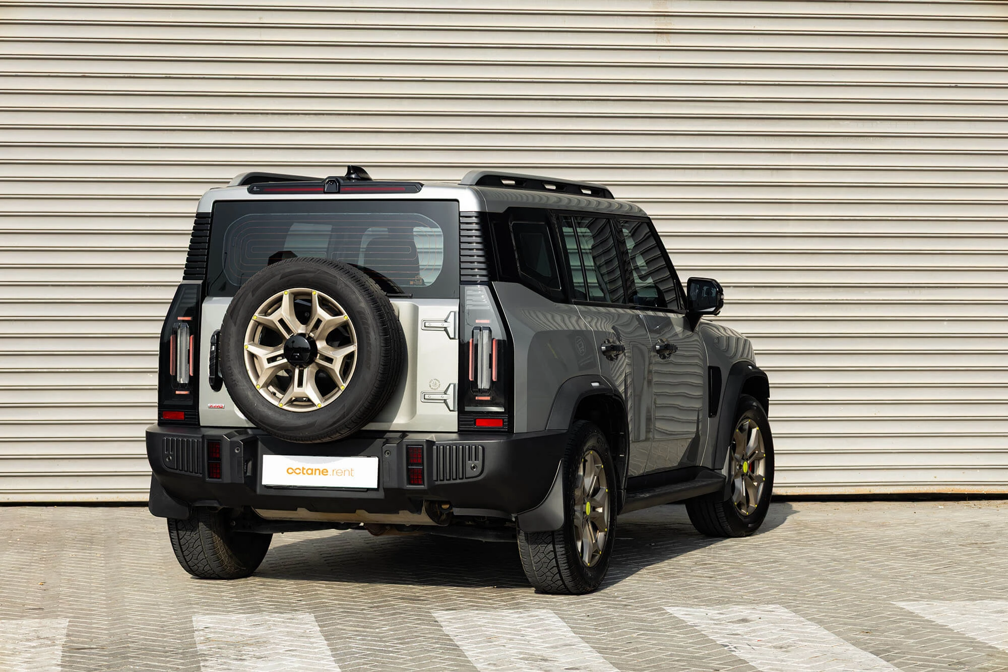Jetour T2 Grey