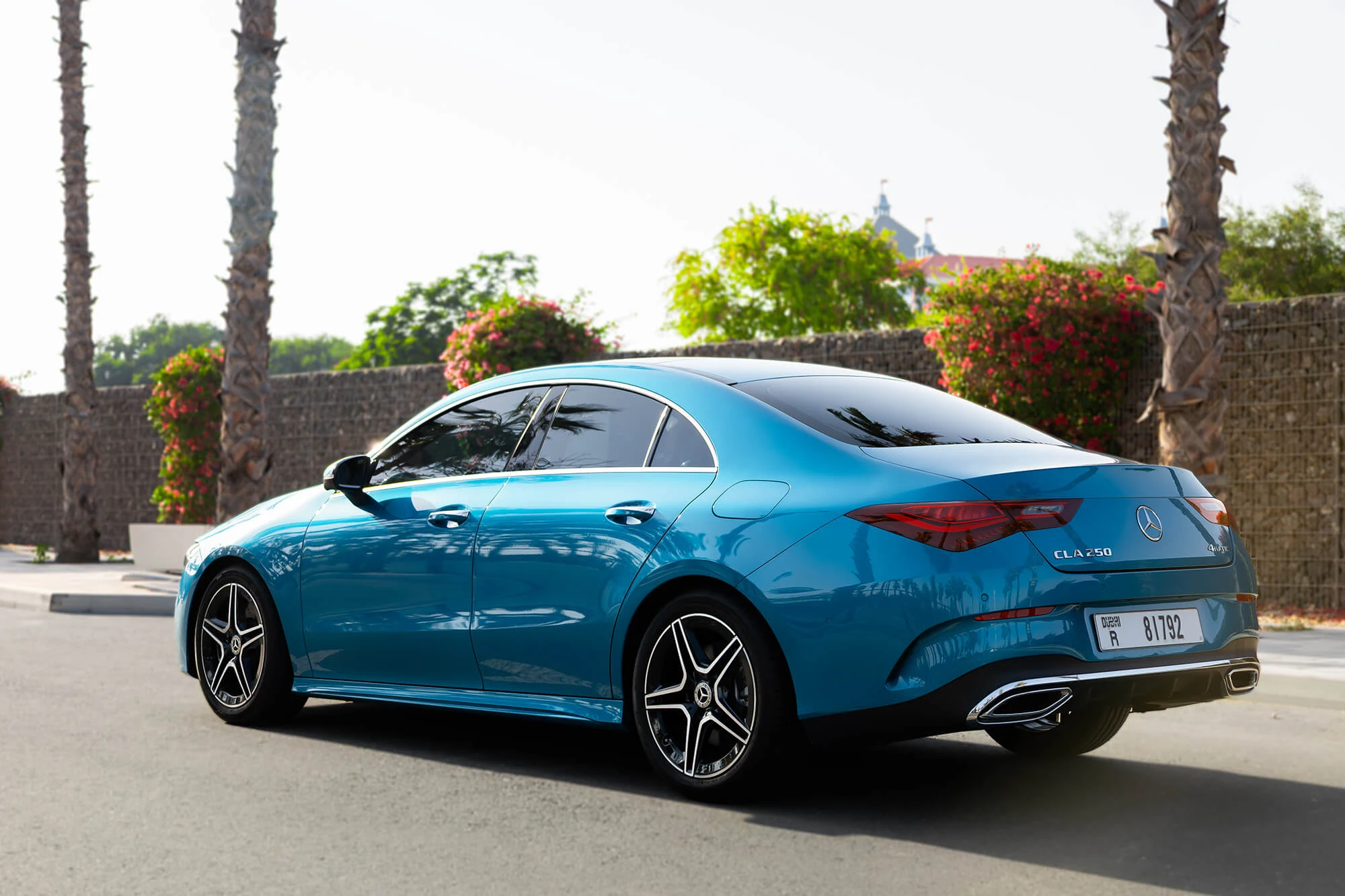 梅赛德斯 CLA 4M 蓝色