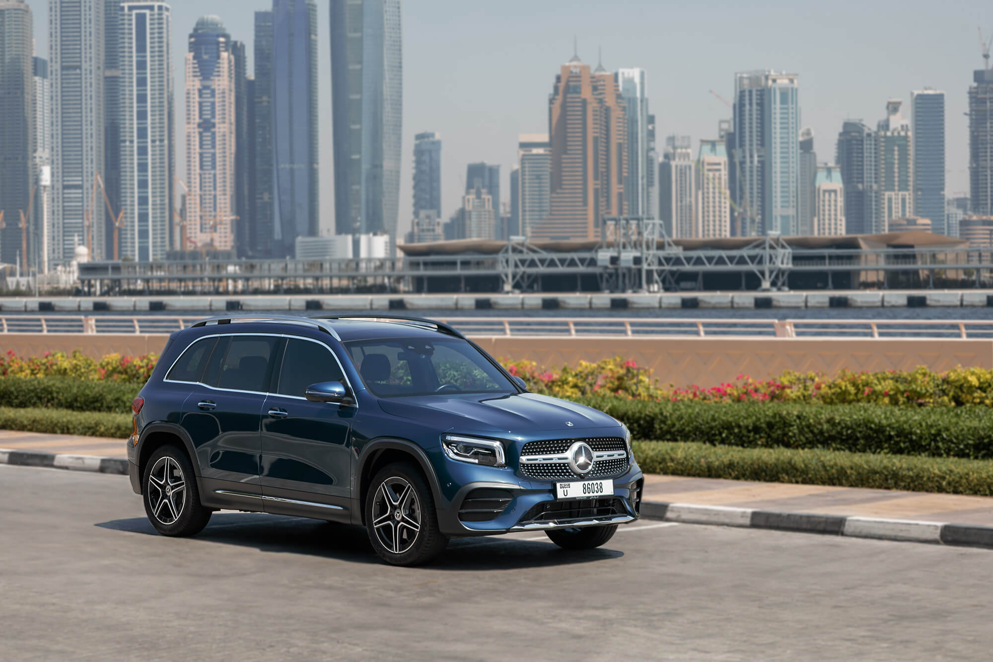 Mercedes GLB 250 Blue
