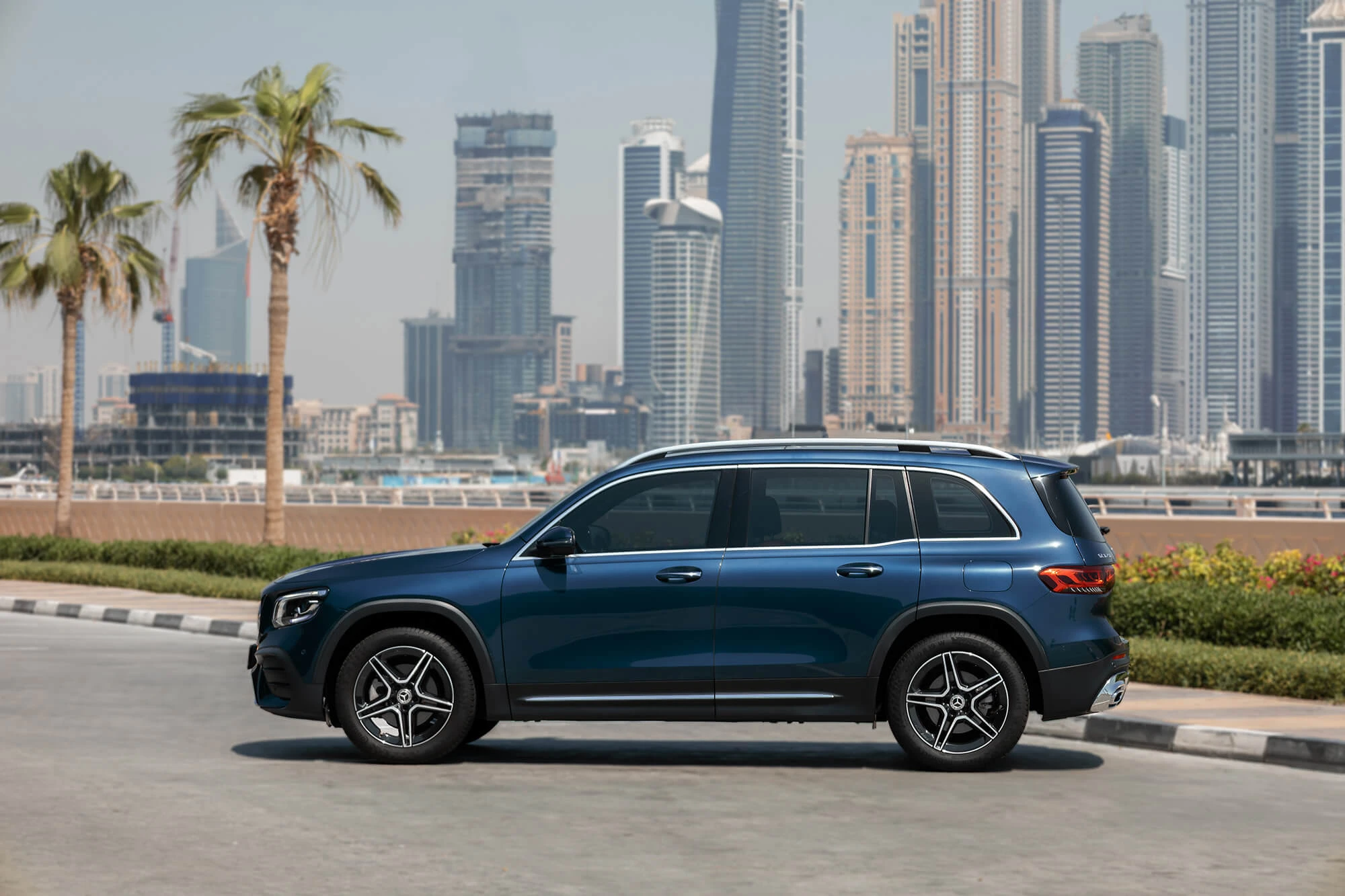 Mercedes GLB 250 Blue