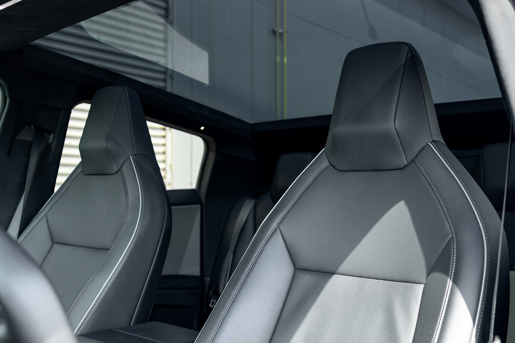 Tesla Cybertruck Silver