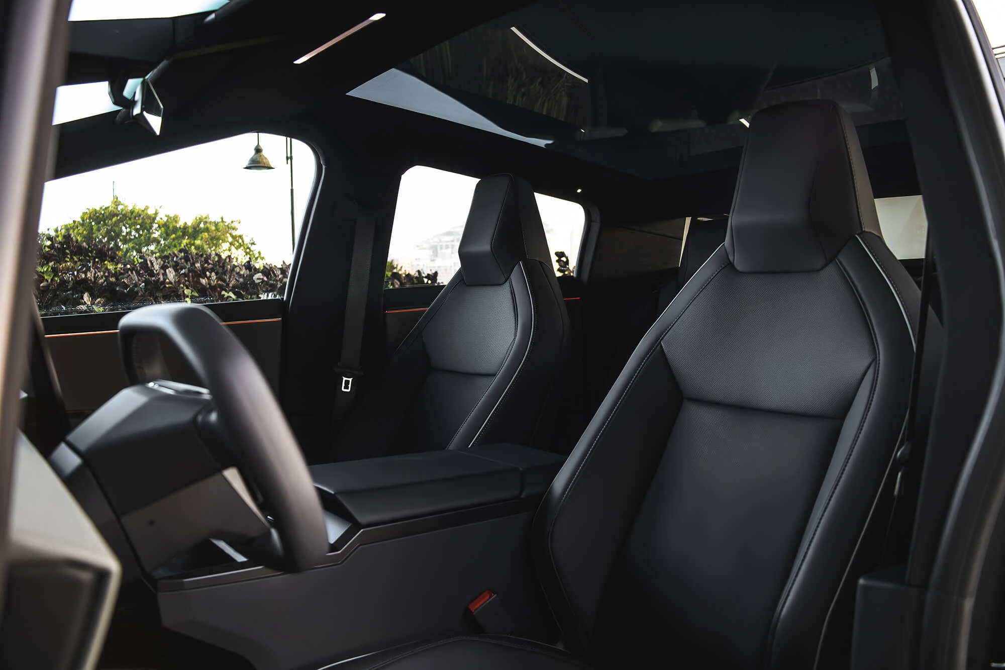 Tesla Cybertruck Prateado