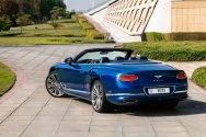Bentley Continental GT Speed Edition W12 קבריולט כחול Bentley Continental GT Speed Edition W12 קבריולט כחול