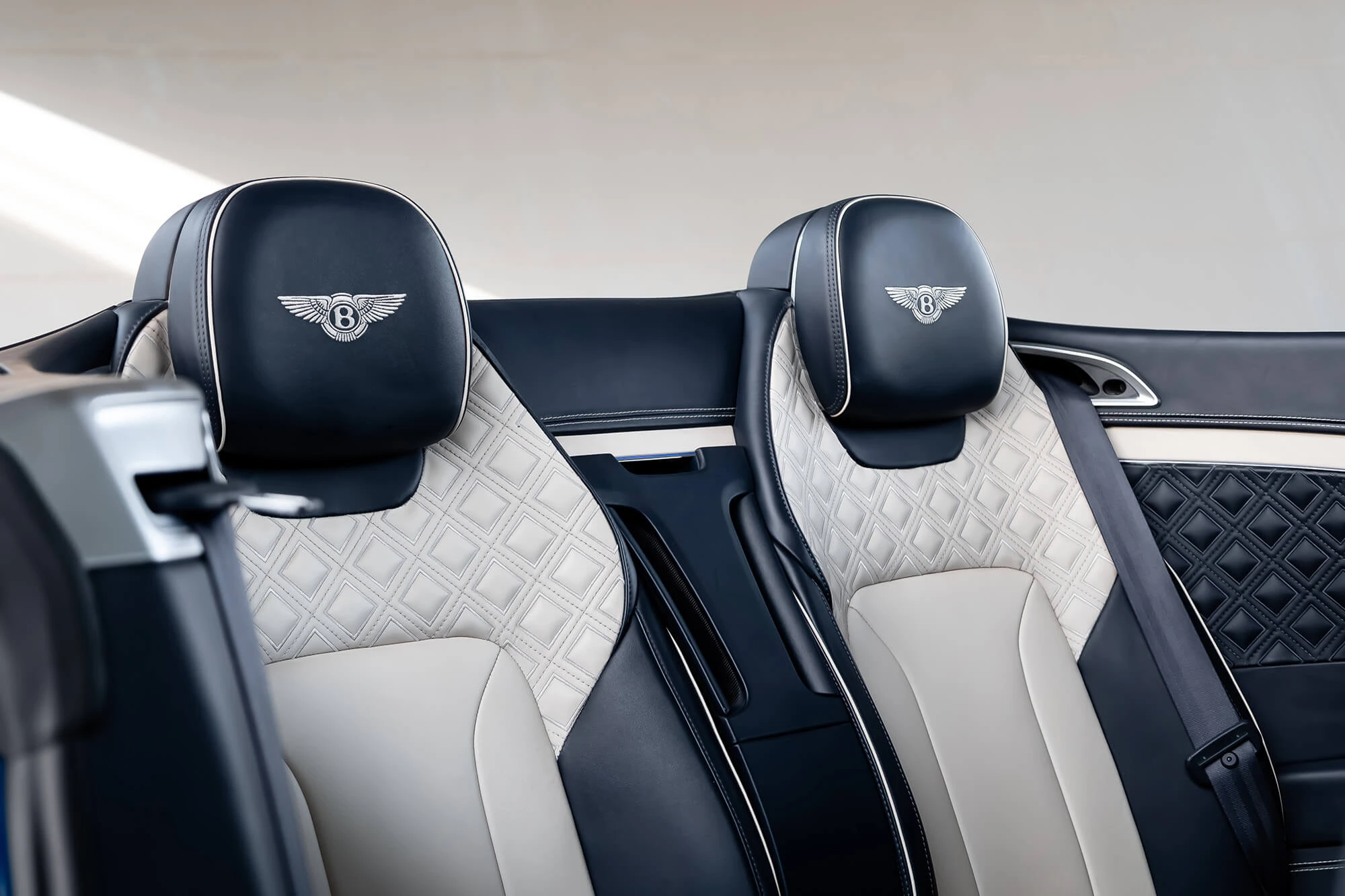 Bentley Continental GT Speed Edition W12 Convertible Blue