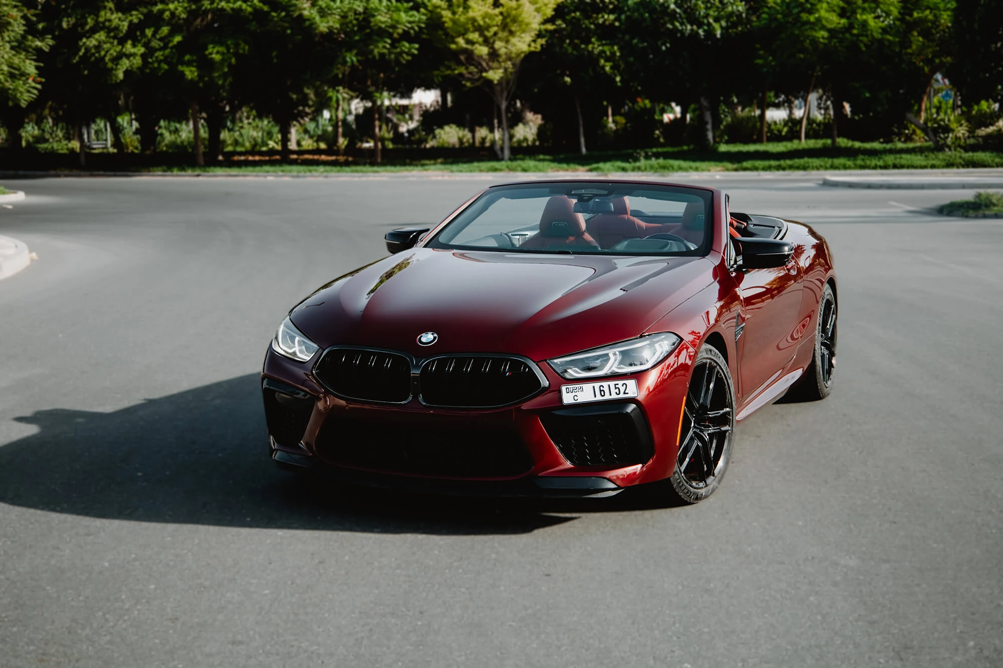 BMW M8 Competition Cabrio Kırmızı