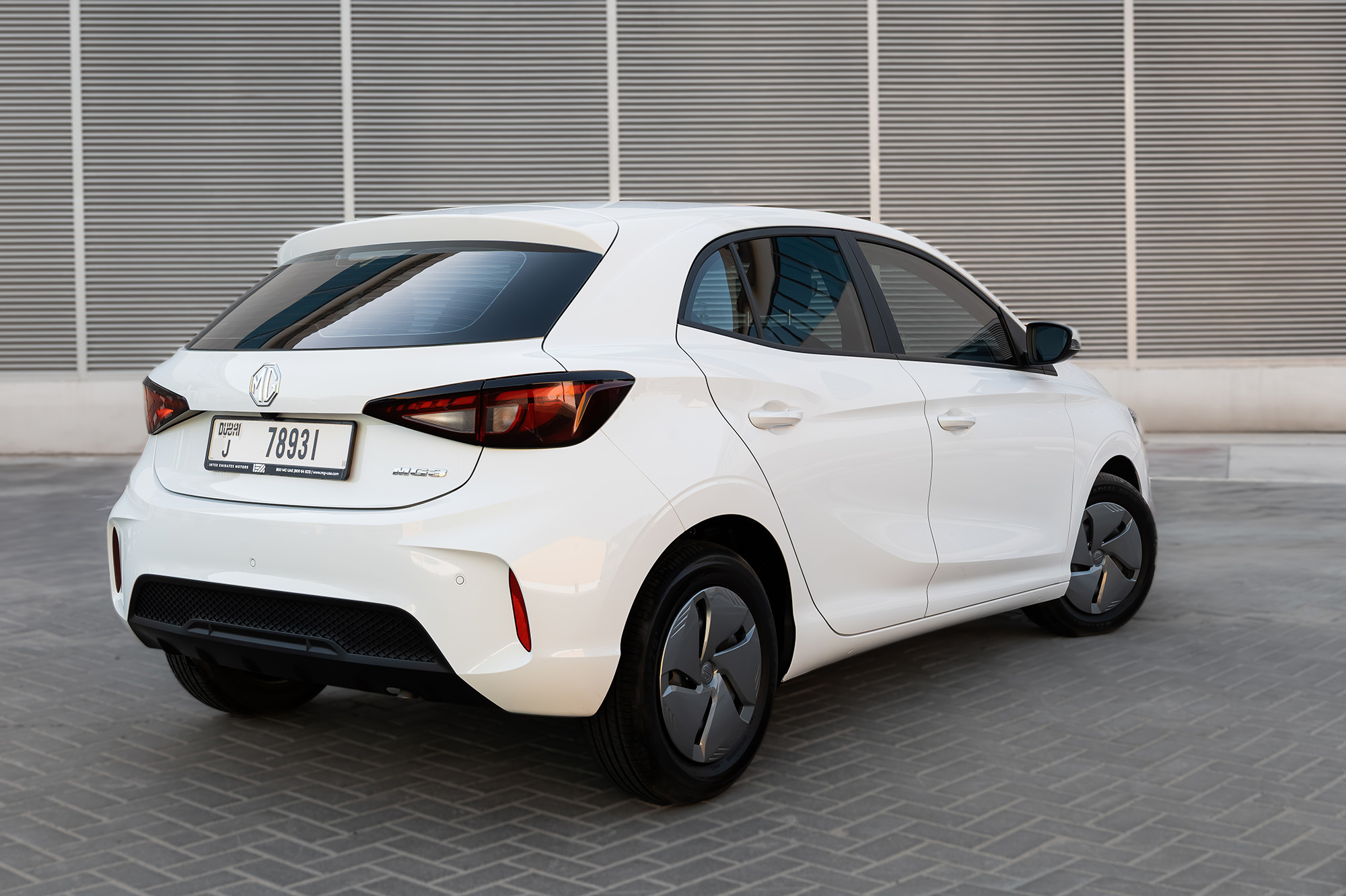 MG 3 White
