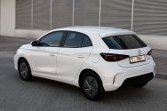 MG 3 White