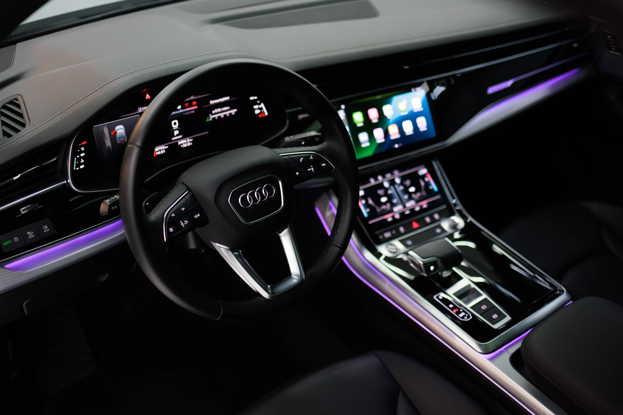 Audi Q7 Silver