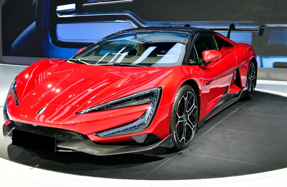 BYD Yangwang U9 – China's All-Electric Supercar Redefining Performance in 2025