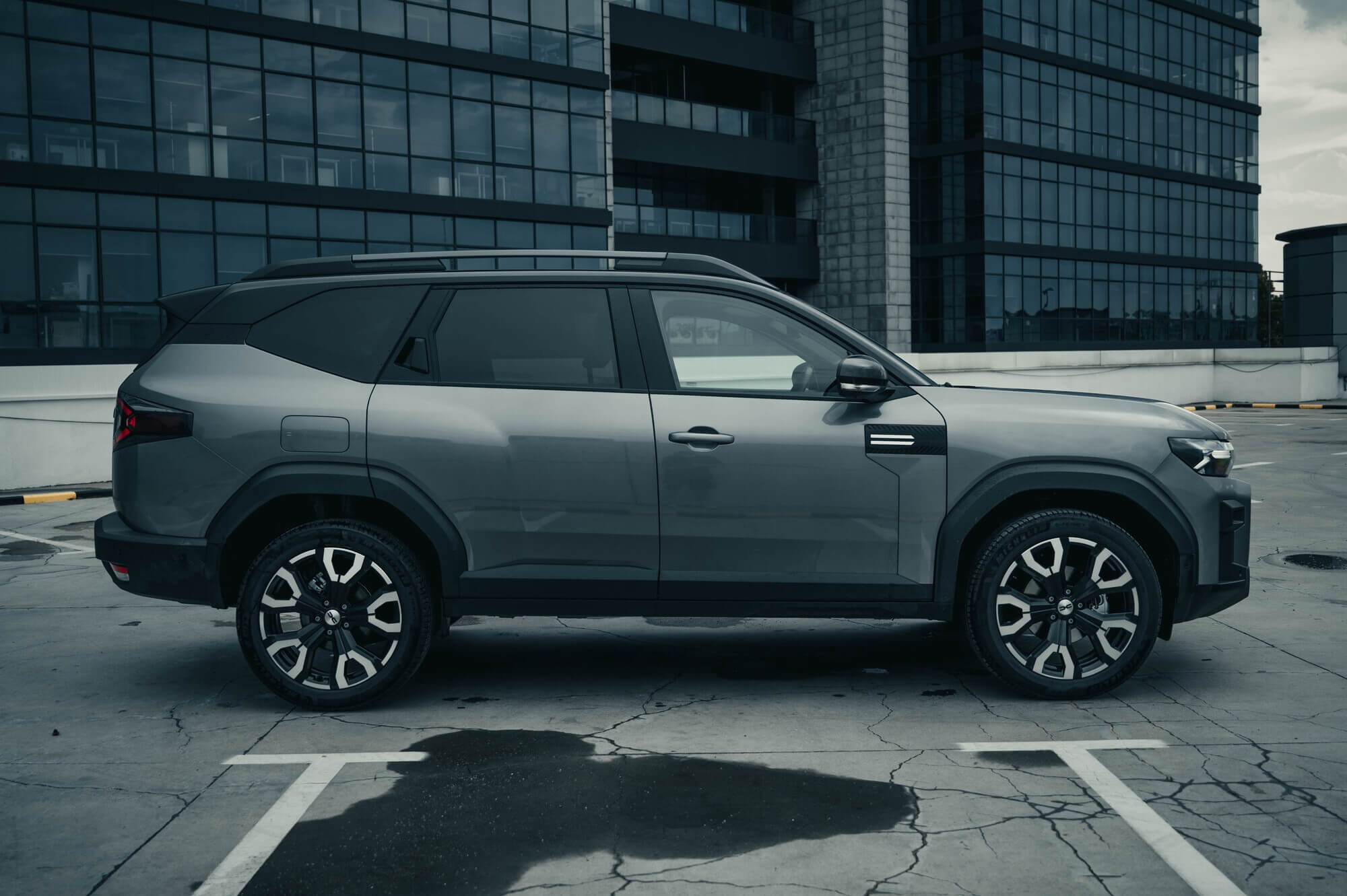 Dacia Bigster Grey