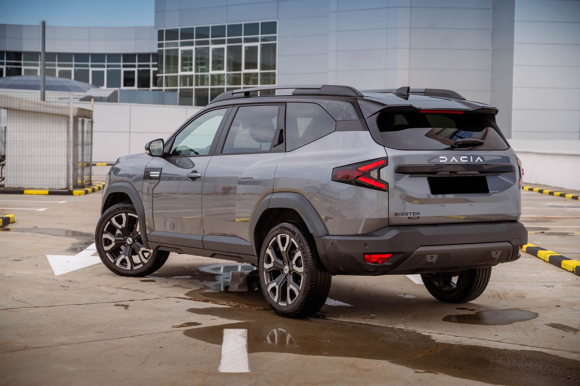 Dacia Bigster Grey