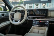 Hyundai Santa Fe Black
