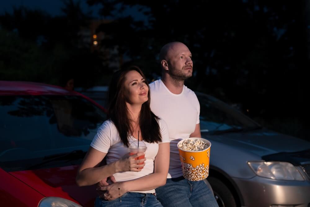 Drive_In_Cinema_4