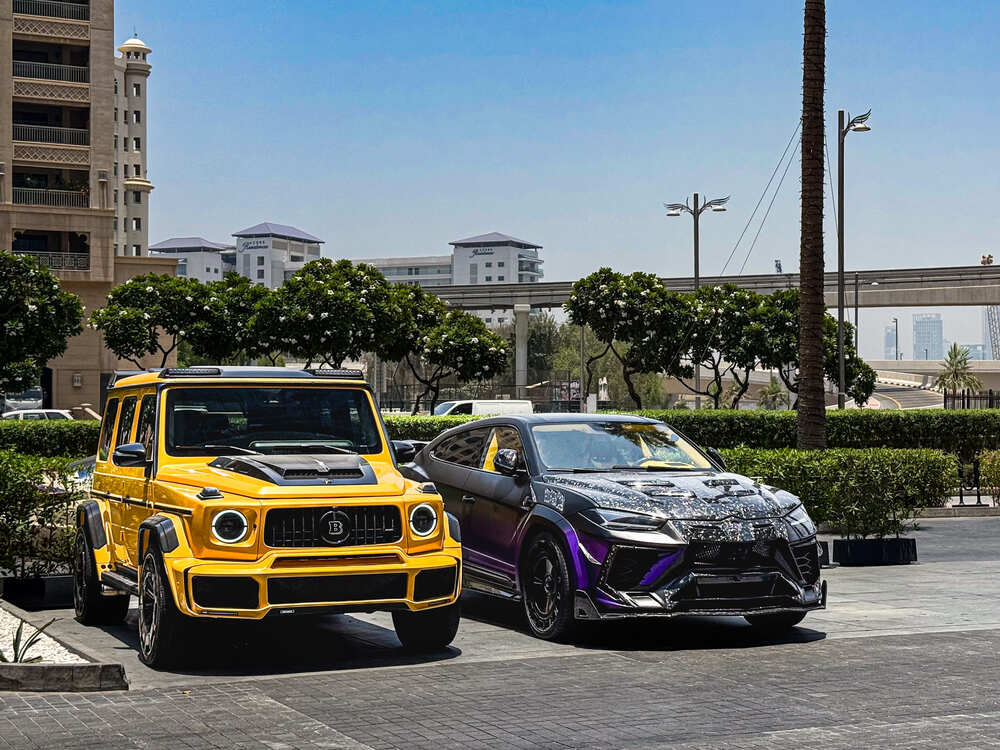 Como posso devolver um automóvel alugado?