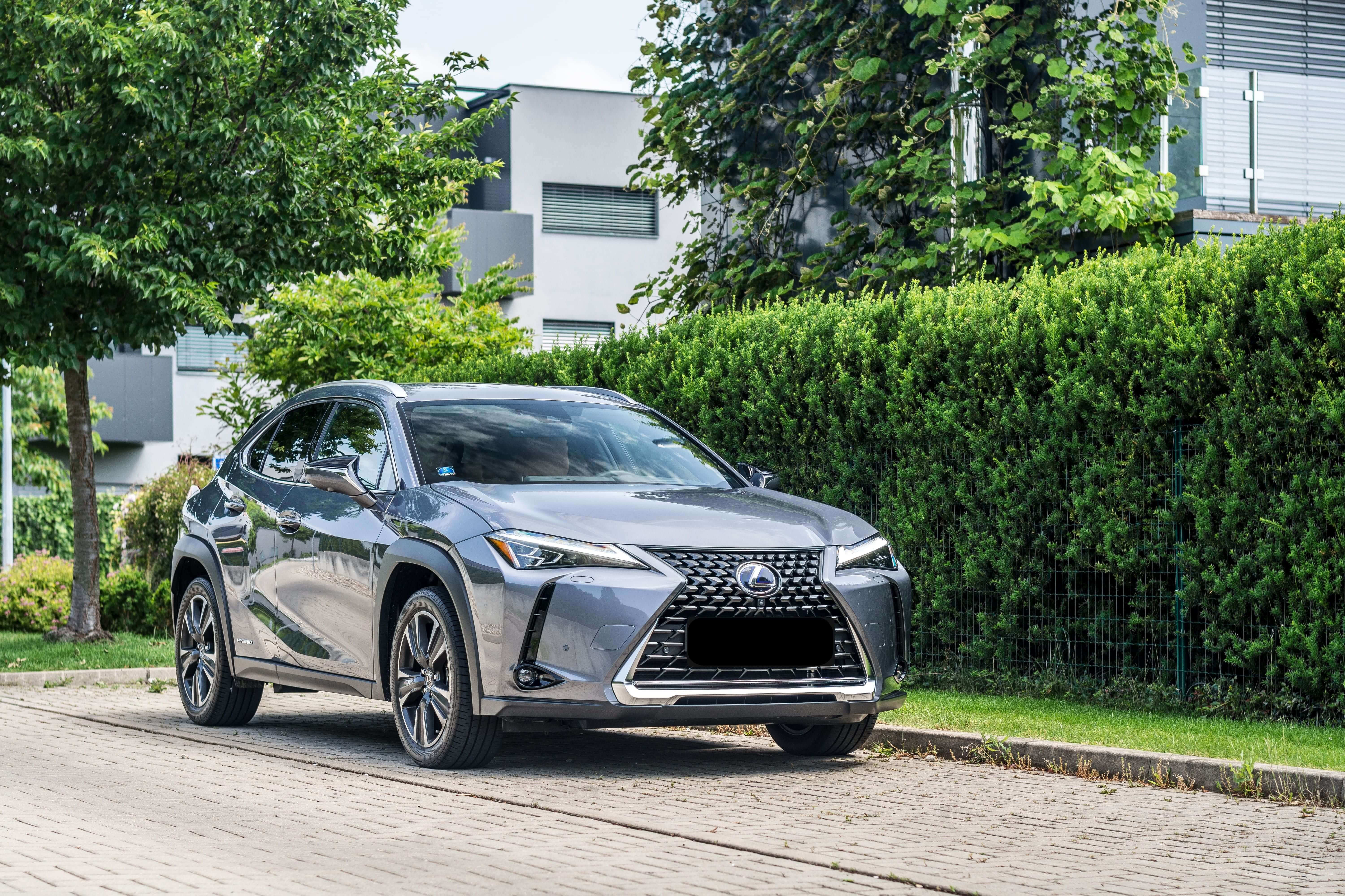 Lexus ux hybrid