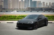 Tesla Model S Xadrez Preto Mate