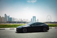 Tesla Model S Xadrez Preto Mate
