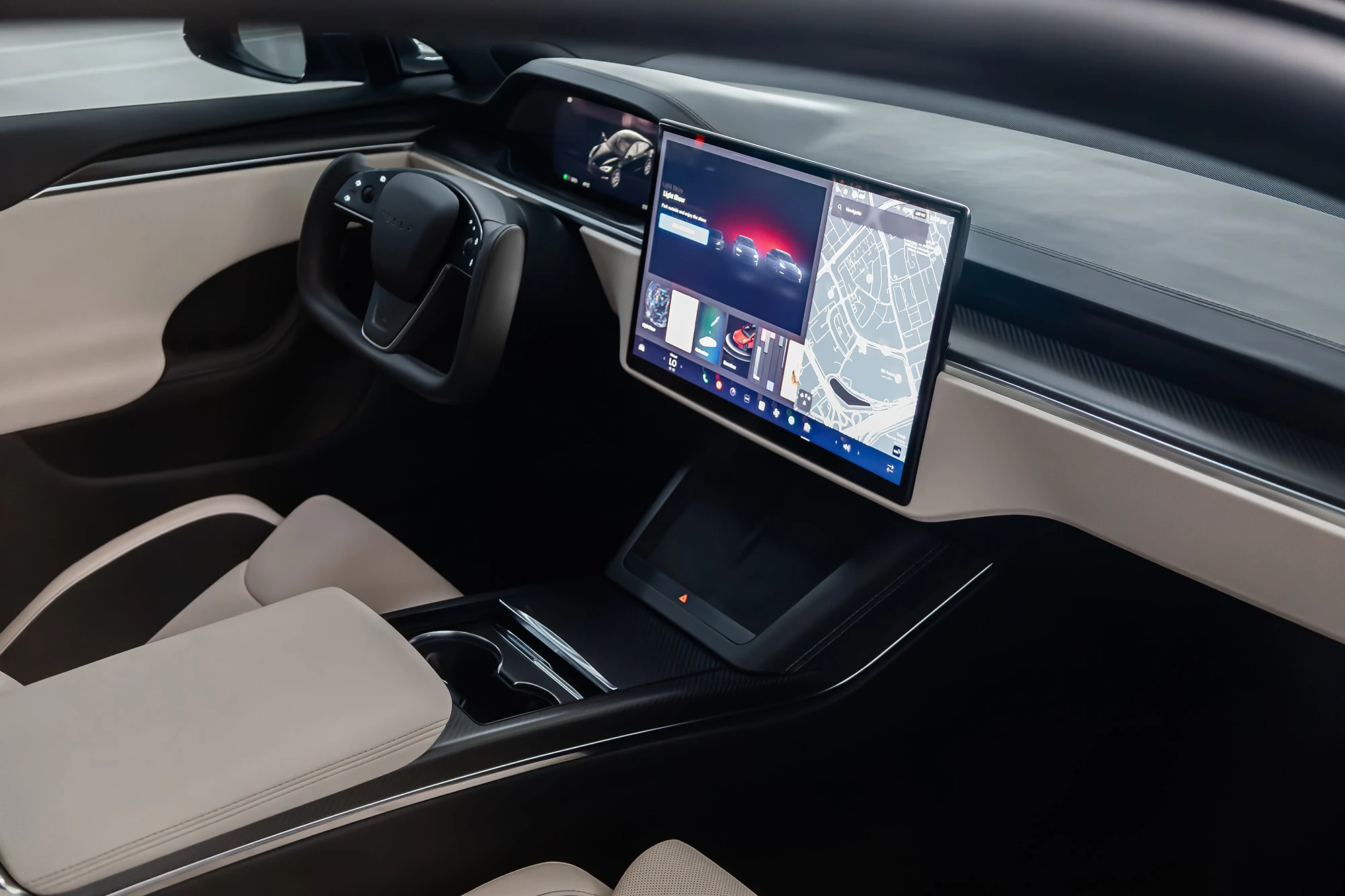 Tesla Model S Xadrez Preto Mate