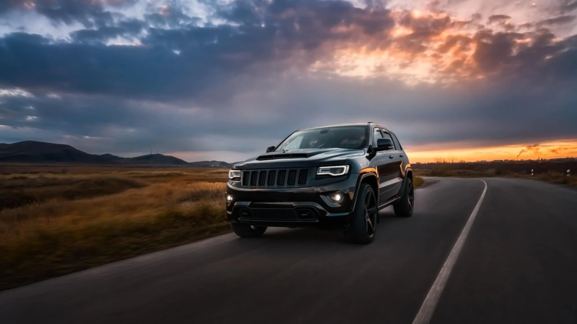 Mejores coches SUV en los EAU 2024 - 2025