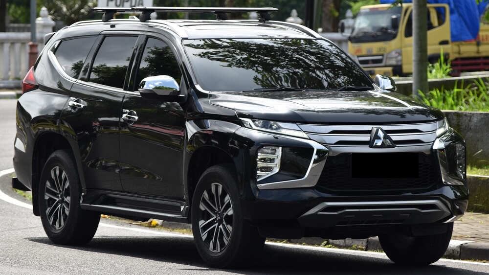 Mitsubishi_Pajero